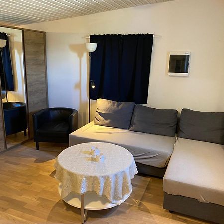 Idyliska Boende Mitt Pa Oeland Lägenhet Färjestaden Exteriör bild
